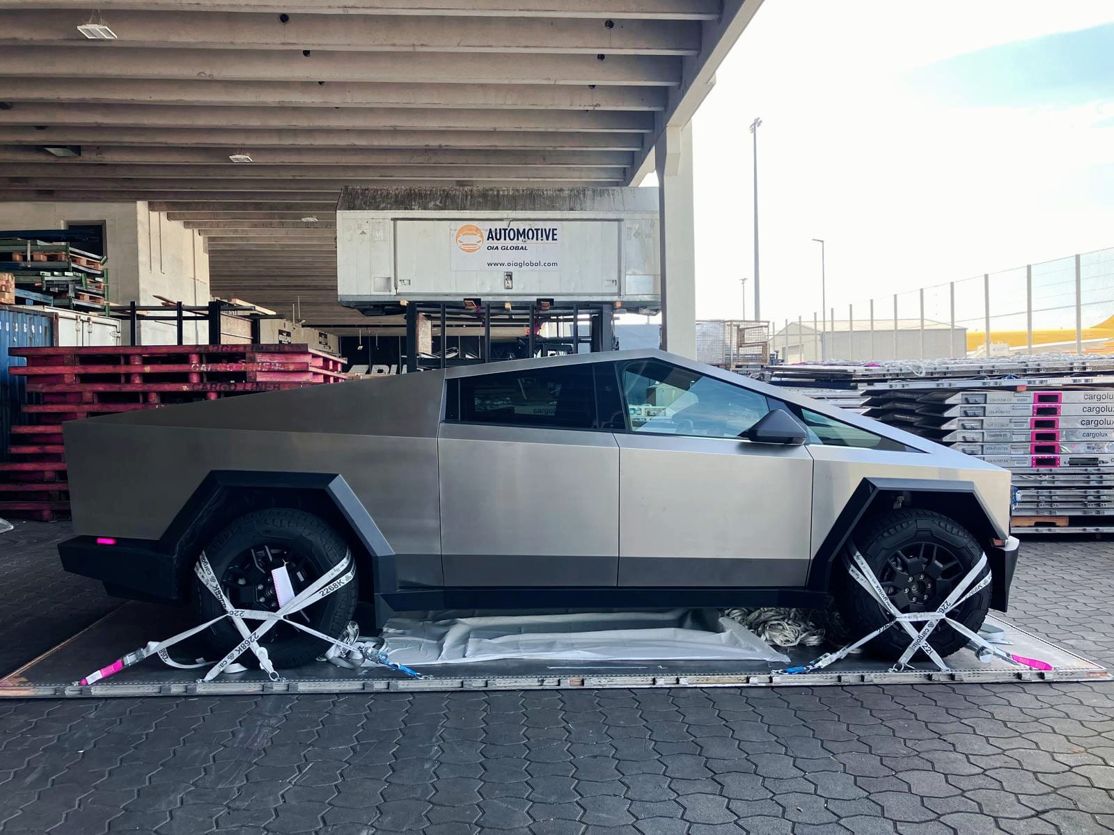 Projekt- und Fahrzeugeinsatz – Global Car Connection